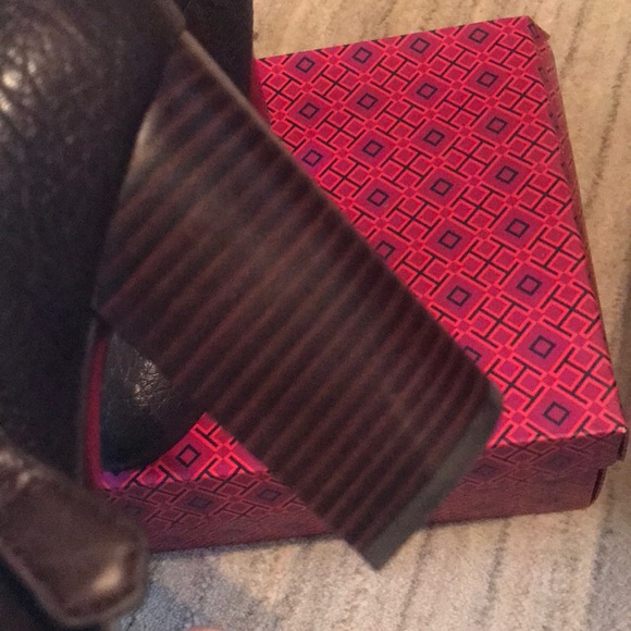 Women Tory Burch Boots. Worn once. Like new! - Picture 10 of 11
